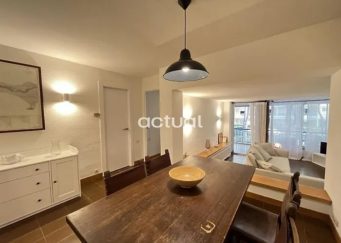 Apartment Athenea B1 *