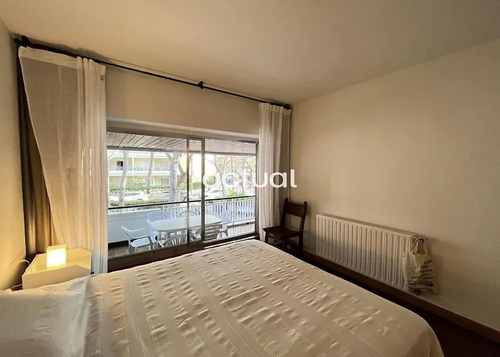 Athenea B1 Апартаменты *