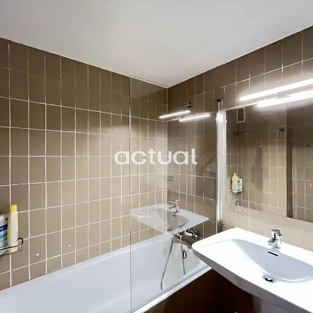 شقة Athenea B1 بلاتجا ذارو